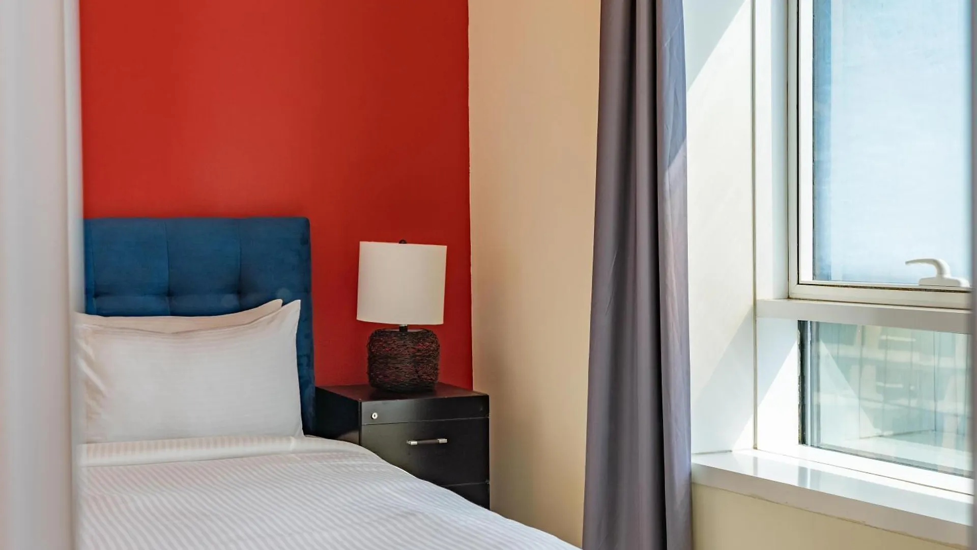 White Sage High Floor 1Br Metro Access Jlt Apartment Dubai