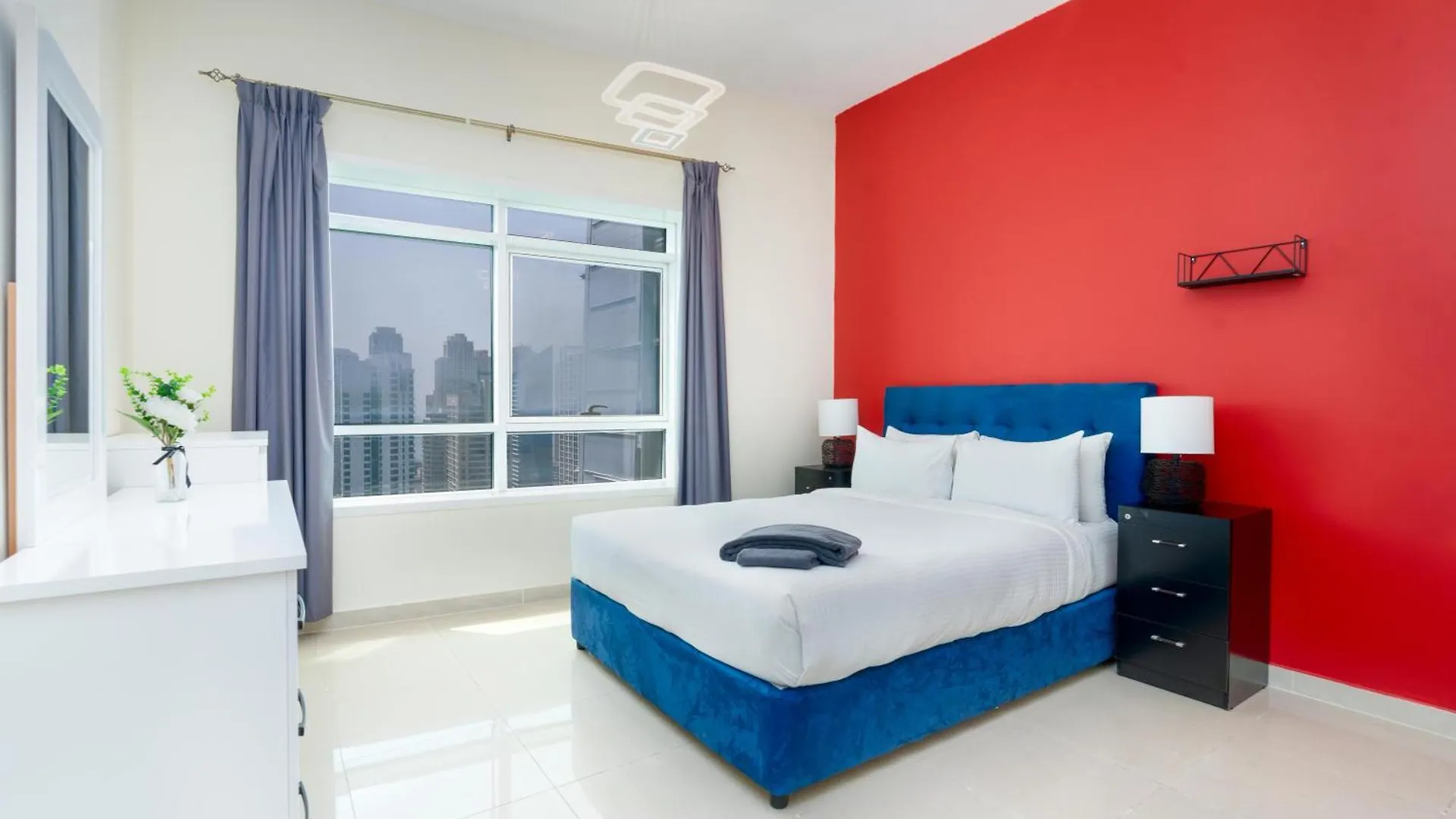 White Sage High Floor 1Br Metro Access Jlt Apartment Dubai