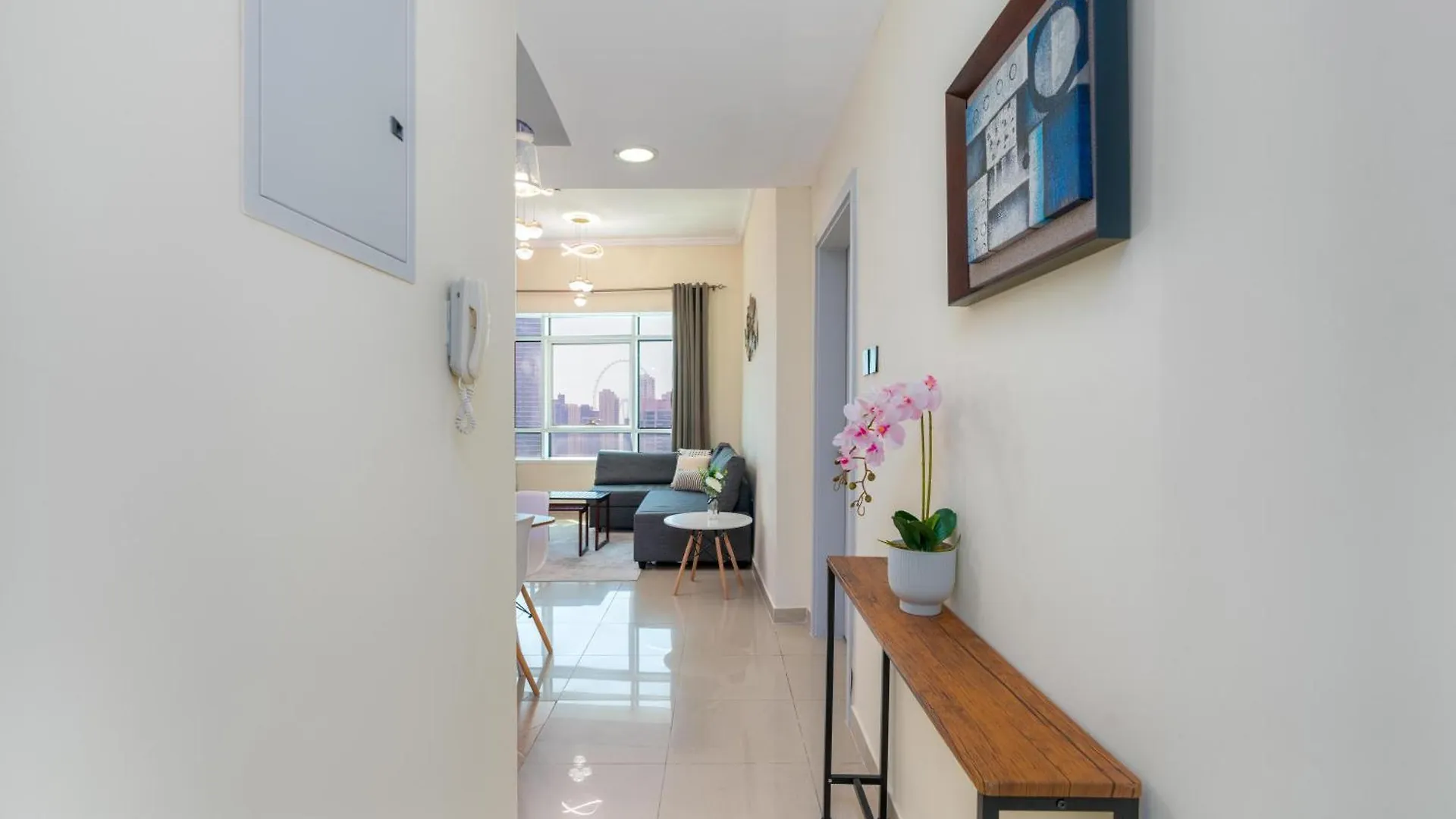 Апартаменты White Sage High Floor 1Br Metro Access Jlt Дубай ОАЭ